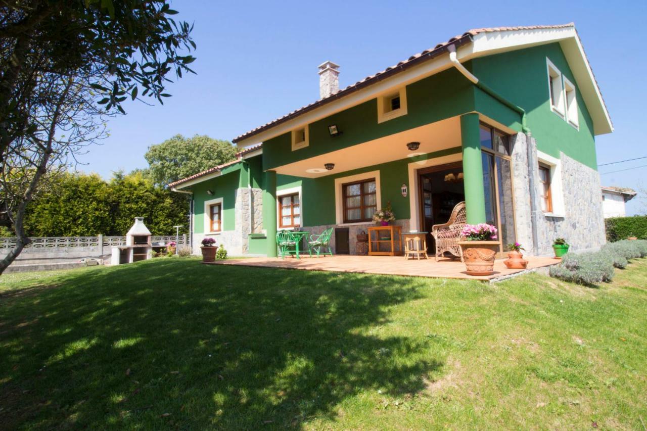 Casa Rural El Ferjo Colunga Eksteriør bilde